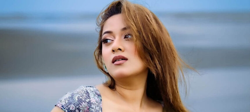 nobodisha-real-photo-1789372818-705.jpg দুই মাসে ৬ কেজি ওজন কমিয়ে নতুন লুকে দীঘি