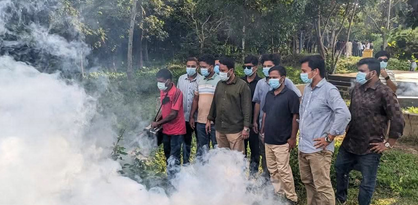 nobodisha-real-photo-1789475417-203.jpg কুবিতে ডেঙ্গু প্রতিরোধে ছাত্রদলের মশকনিধন ও সচেতনতা কর্মসূচি